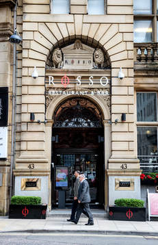Rio Ferdinands restaurang Rosso