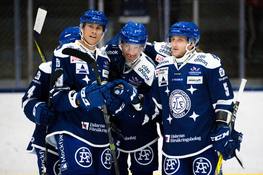 Leksands Tommi Paakkolanvaara jublar