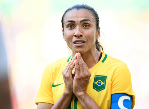 Brasiliens Marta deppar i semifinalen i fotboll mellan