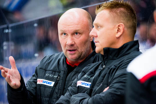 Malmö Redhawks tränare Peter Andersson och assisterande