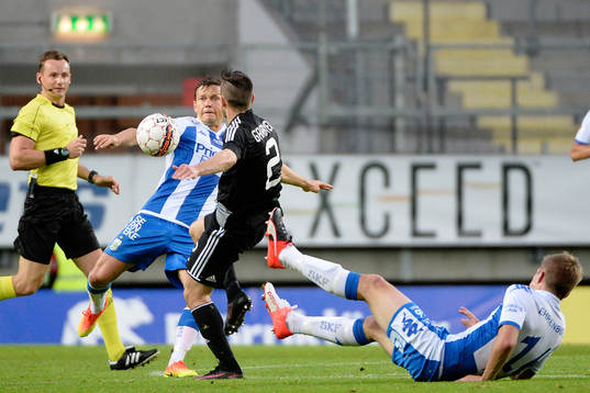 IFK Göteborgs Mads Albeck och Qarabags Gara Garayev
