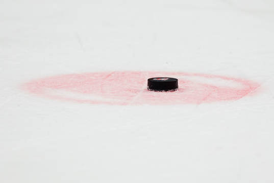 Puck i tekningspunkten