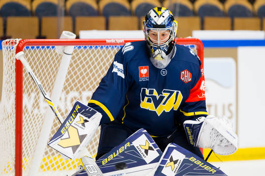 s målvakt Linus Söderström