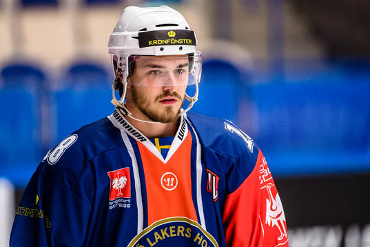 Växjös Dennis Everberg värmer upp