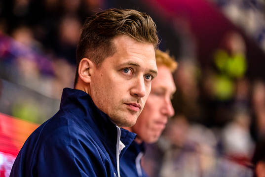 Växjös tränare Sam Hallam