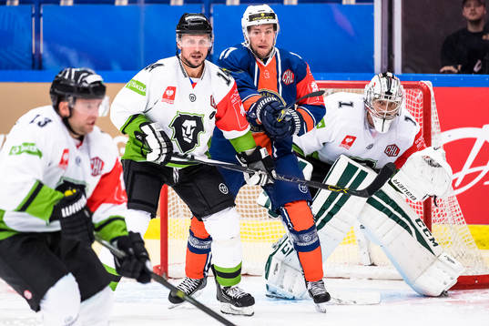 Mlada Boleslavs Petr Vampolai kamp med Växjös Robert
