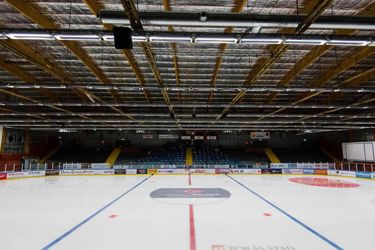 Interiören av Borås Ishall