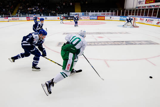 Leksands Nichlas Torp  och Rögles Viktor Lindgren