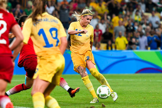 Sveriges Olivia Schough i fotbollsfinalen mellan Sverige