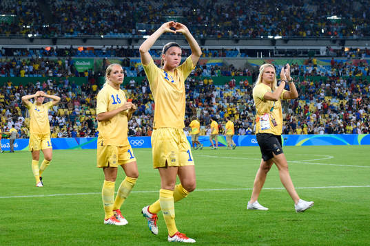 Sveriges Elin Rubensson, Pauline Hammarlund och målvakt