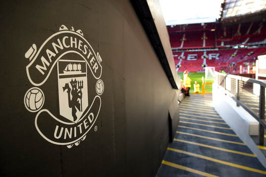 Interiör på Old Trafford före fotbollsmatchen i Premier
