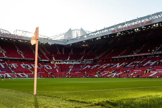 Interiör på Old Trafford före fotbollsmatchen i Premier