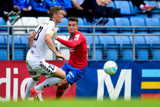 Kalmars Johan Ramhorn och Helsingborgs Jordan Larsson