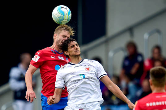 Kalmars Mahmoud Eid  och Helsingborgs Johan Mårtensson