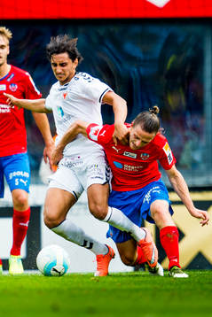 Kalmars Papa Alioune Diouf och Helsingborgs Jesper Lange