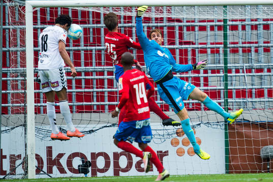 Kalmars Mahmoud Eid jublar gör 0-1 bakom Helsingborgs