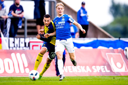 Ängelholms Dennis Stojanovic Fredin och Trelleborgs