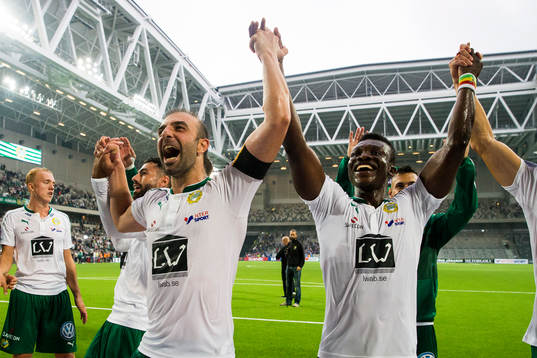 Hammarbys Kennedy Bakircioglu och Joseph Aidoo jublar