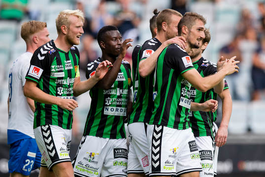 GAIS Dardan Rexhepi jublar ihop med Carl Nyström, Kieron