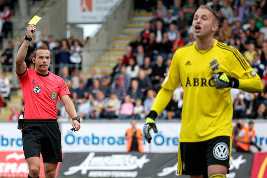 s målvakt Patrik Carlgren
