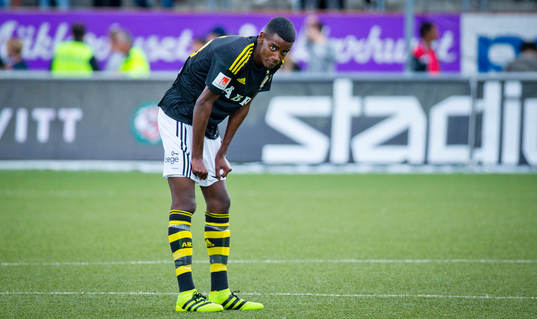 s Alexander Isak