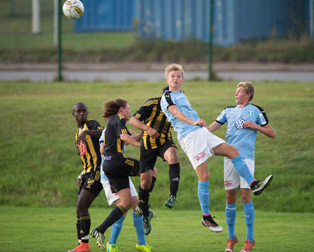 i matchen för pojkar födda 2000 mellan IFK Hässleholm