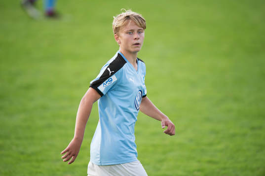 i matchen för pojkar födda 2000 mellan IFK Hässleholm