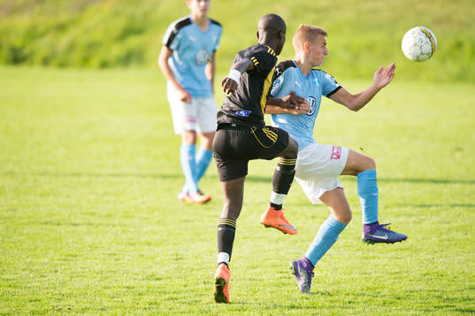 i matchen för pojkar födda 2000 mellan IFK Hässleholm