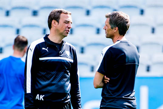 Malmö FFs tränare Allan Kuhn och assisterande tränare