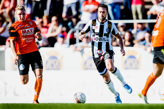 Kristianstads Anton Bloom och Landskronas Rade Prica i
