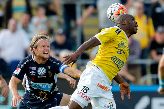 Bläddra bland fler bilder av Fotboll, Allsvenskan, Falkenberg - Gefle