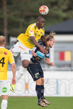 Falkenbergs Hakeem Araba och Gefles Anders Bååth