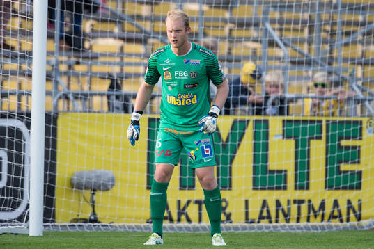 Falkenbergs målvakt Alexander Lundin