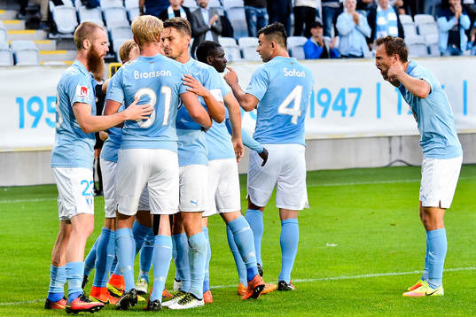 Malmö FFs spelare jublar