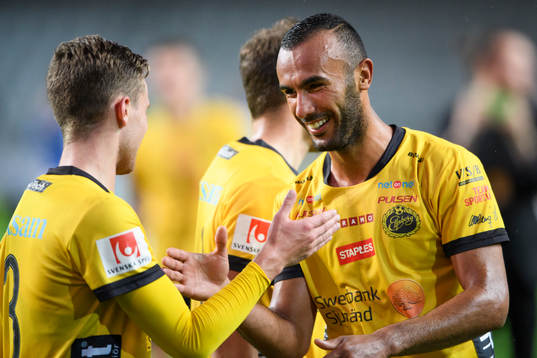 Elfsborgs Issam Jebali är glad