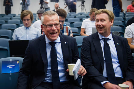 Sveriges förbundskapten Jan Andersson och assisterande