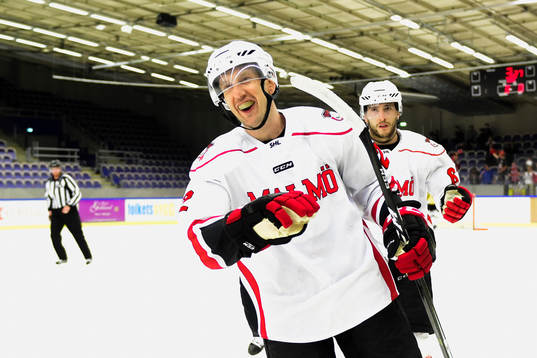 Malmö Redhawks Malmö Redhawks Erik Andersson jublar