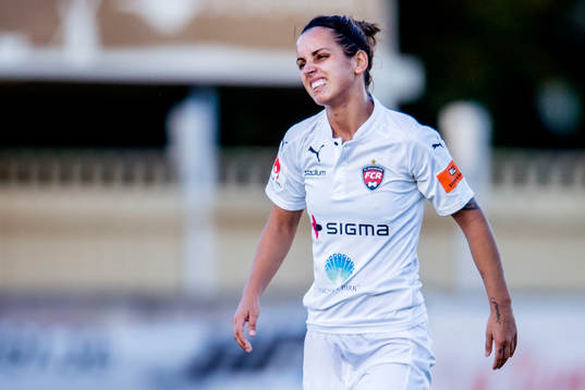 Rosengårds Natasa Andonova grimaserar