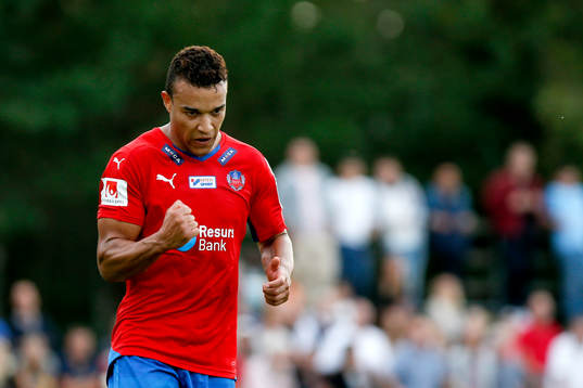 Helsingborgs Tyrell Rusike jublar
