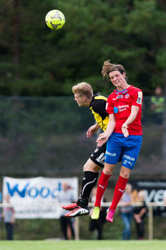 Helsingborgs Max Svensson i nickduell