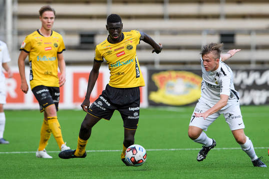 Elfsborgs Marokhy Ndione och Häckens Rasmus Andersson