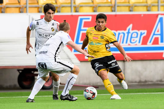 Elfsborgs Eduart Iljazi och Häckens Oskar Ali