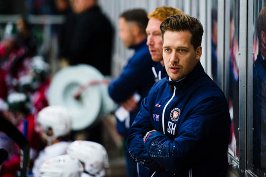 Växjös tränare Sam Hallam