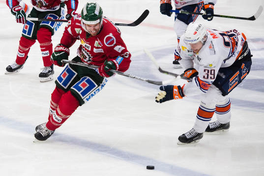 Frölundas Jonathan Sigalet och Växjös Calle Rosén
