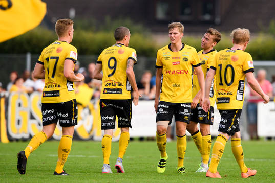 Elfsborgs spelare jublar