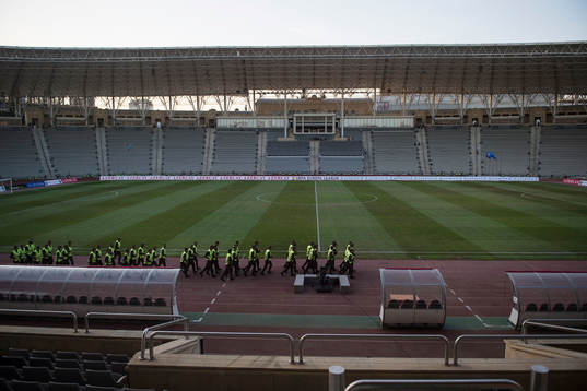 Militärer på Tofiq Bähramov-stadion  fotbollsmatchen i