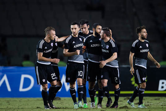 Karabachs spelare jublar