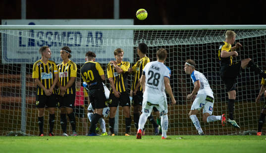 Ex-IFK-aren Jesper Westerberg gör 0-4 med en välplacerad