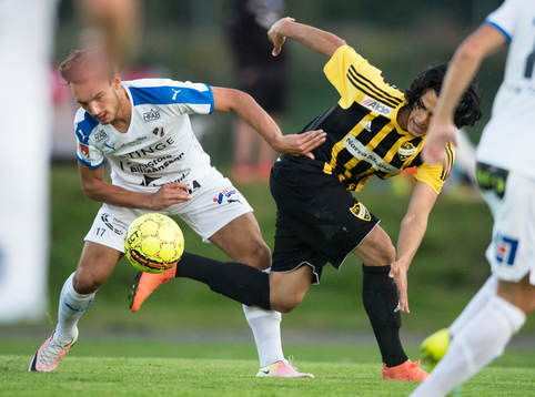 IFK Hässleholms Ameer Naseer och Halmstads Sead