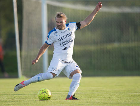 Halmstads Jesper Westerberg i matchen i Svenska Cupen